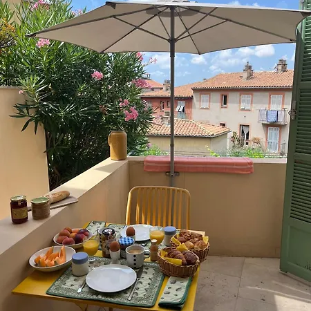 Appartamento Unique Dans Le Vieux-nice! Avec Jardin Et Terrasse *