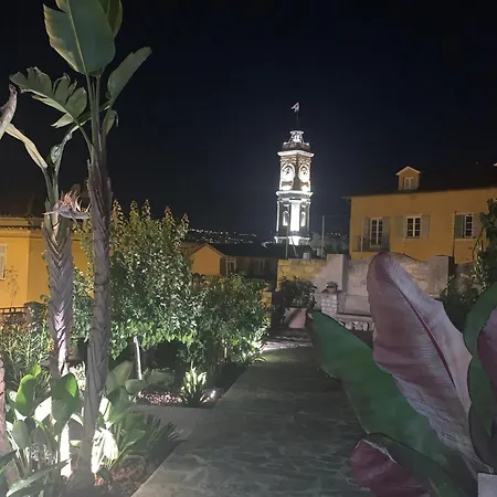 Apartman Unique Dans Le Vieux-nice! Avec Jardin Et Terrasse *