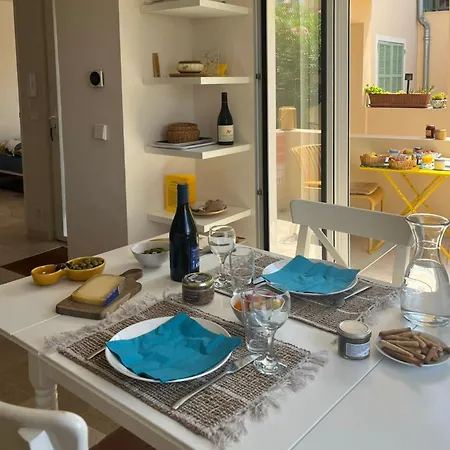 Unique Dans Le Vieux-nice! Avec Jardin Et Terrasse Apartman Nizza