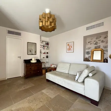Unique Dans Le Vieux-nice! Avec Jardin Et Terrasse Apartman
