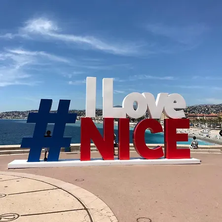 Unique Dans Le Vieux-nice! Avec Jardin Et Terrasse Appartamento Nizza