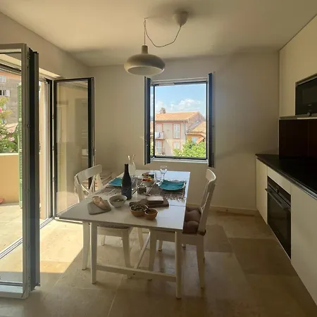 Unique Dans Le Vieux-nice! Avec Jardin Et Terrasse Apartman Nizza