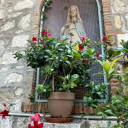 Apartman Unique Dans Le Vieux-nice! Avec Jardin Et Terrasse Nizza